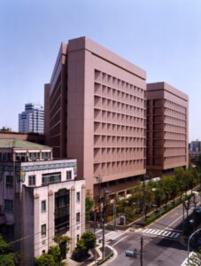 聖路加国際病院 画像